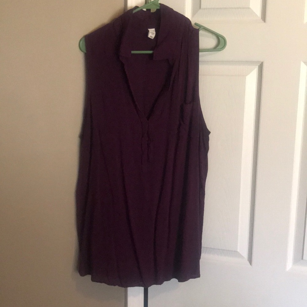 Plum v neck collared tank